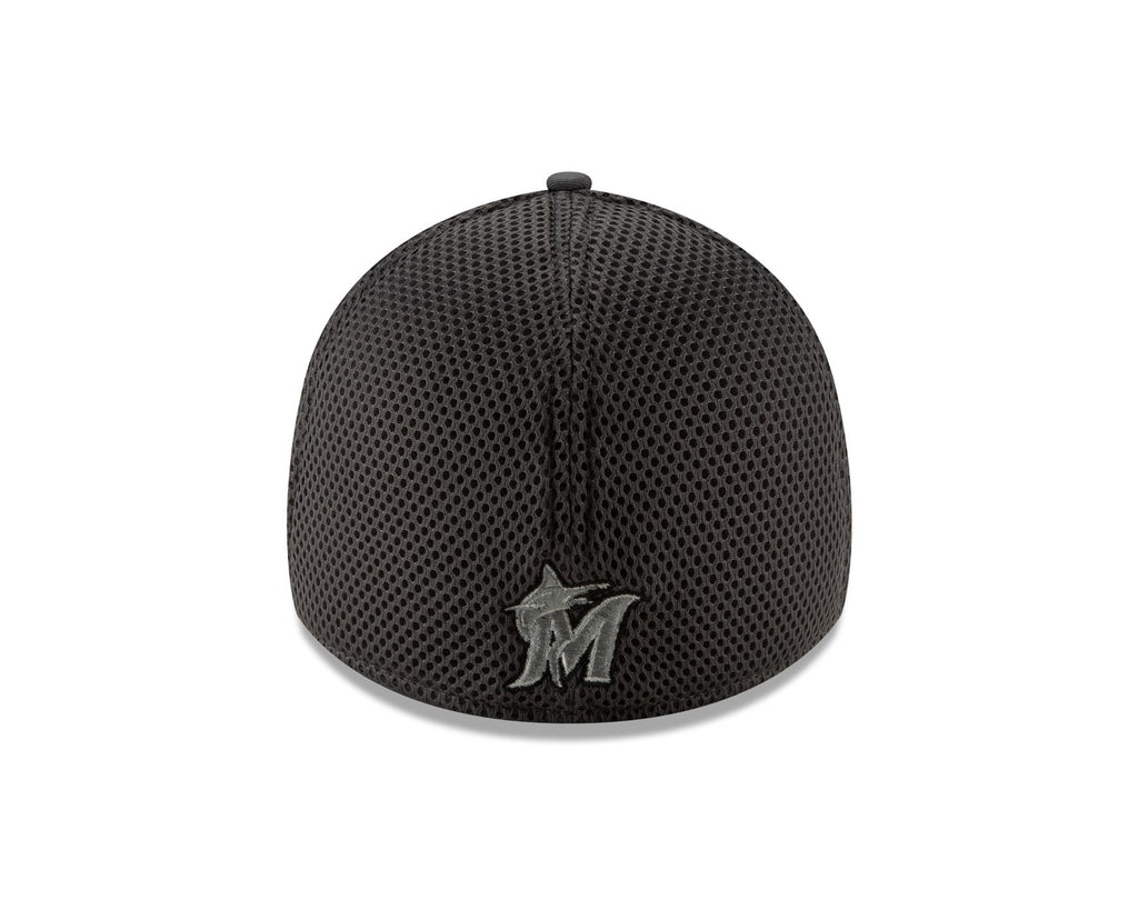 New Era MLB Men's Miami Marlins Grayed Out Neo 39THIRTY Flex Hat