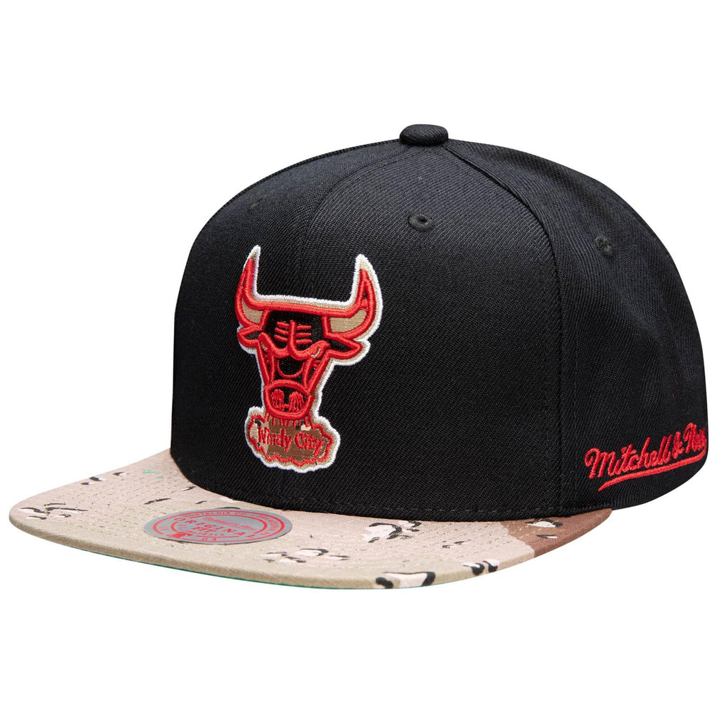 Mitchell & Ness NBA Men's Chicago Bulls Choco Camo HWC Snapback Adjustable Hat Black