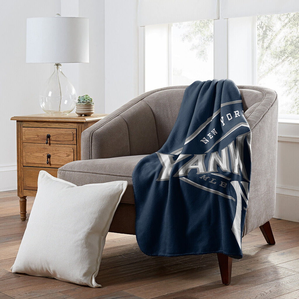 The Northwest Company MLB New York Yankees Campaign Design Fleece Throw Blanket